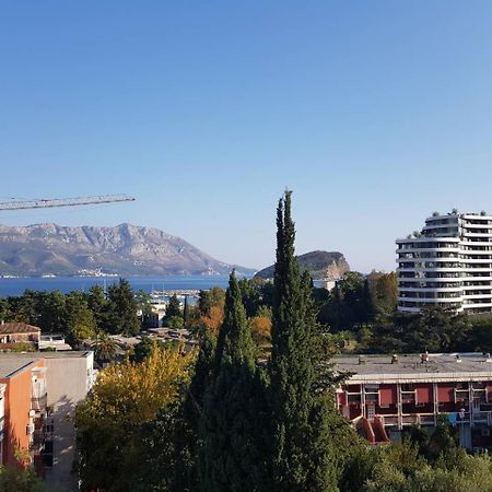 Olimp Lux Hotel Budva Bagian luar foto