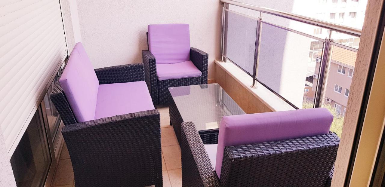 Olimp Lux Hotel Budva Bagian luar foto