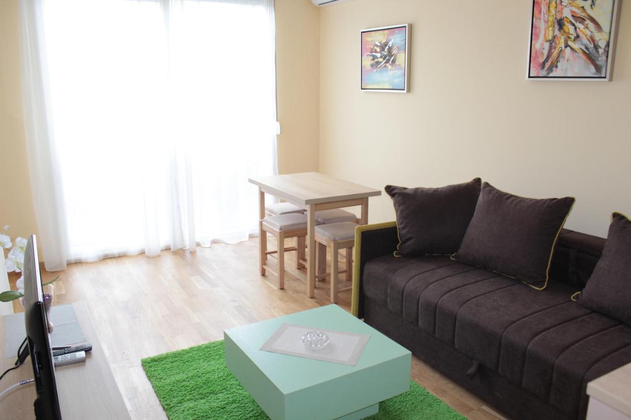 Olimp Lux Hotel Budva Bagian luar foto